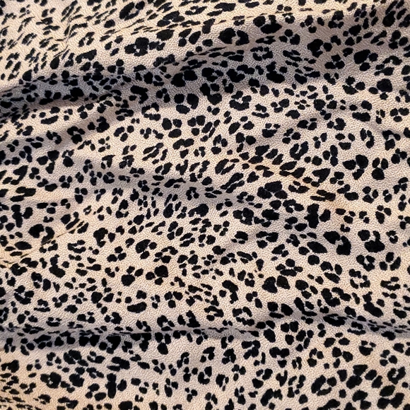 Leopard Peplum Top - Picture 2 of 5